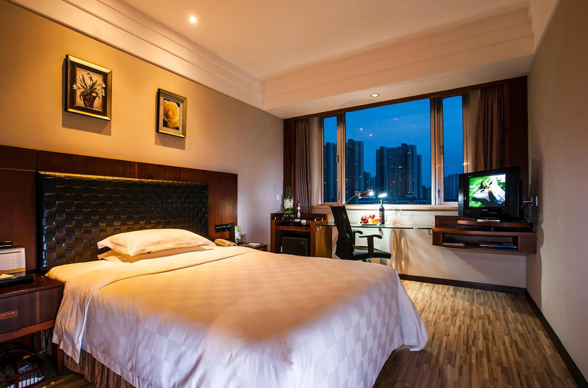 Grand Skylight Gardens Hotel Shanghai Bai Se Road Bagian luar foto
