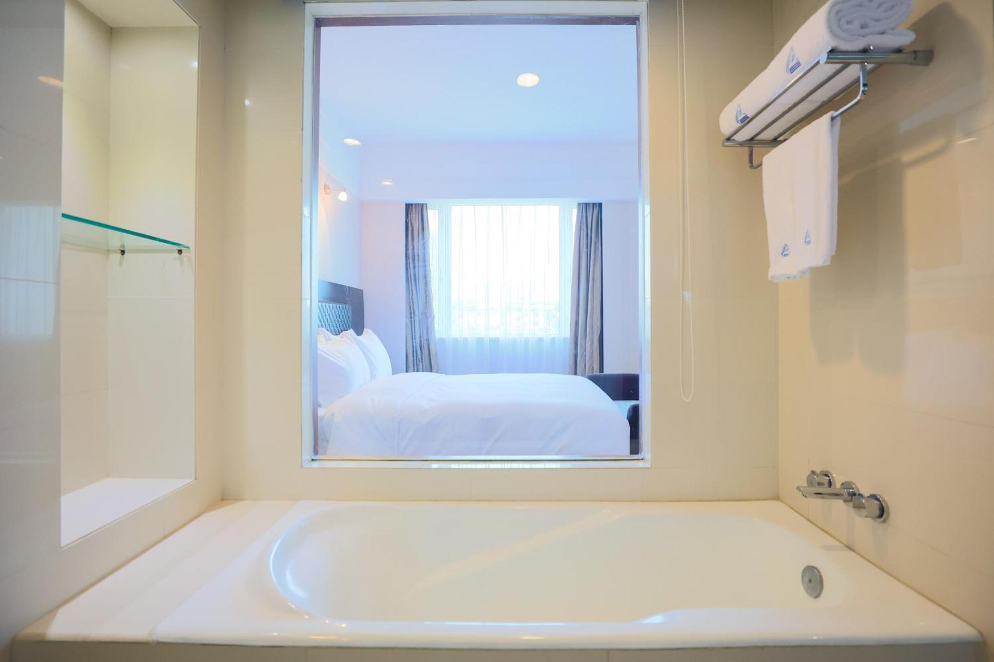 Grand Skylight Gardens Hotel Shanghai Bai Se Road Bagian luar foto